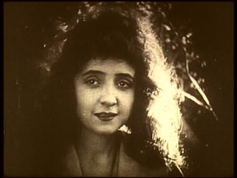 Enid Markey, die erste Jane im Film, 1918