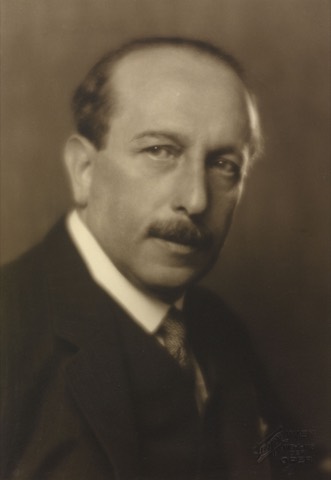 Felix Salten, 1927 — Foto Georg Fayer
